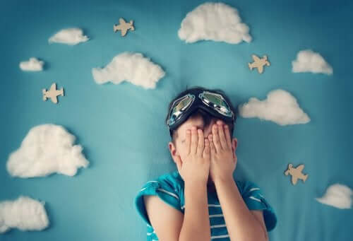 enfant ayant peur de dormir ailleurs qu'à la maison