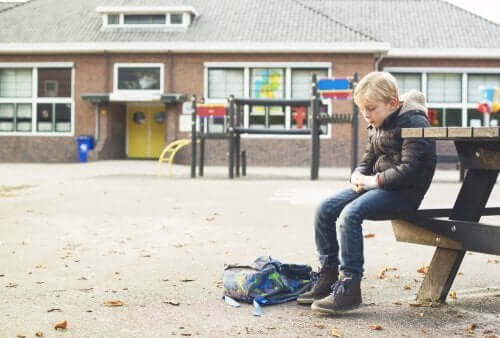 Mon enfant a des difficultés à se faire des amis