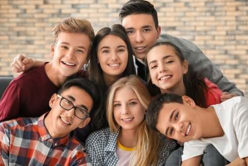 Stéréotypes et préjugés sur l'adolescence