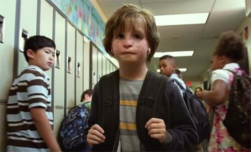 August dans Wonder