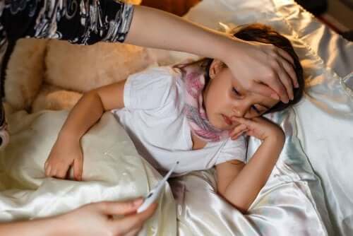 Faut-il alterner entre paracétamol et ibuprofène pour traiter la fièvre chez les enfants ?