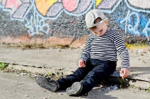 La différence entre enfant timide et enfant introverti
