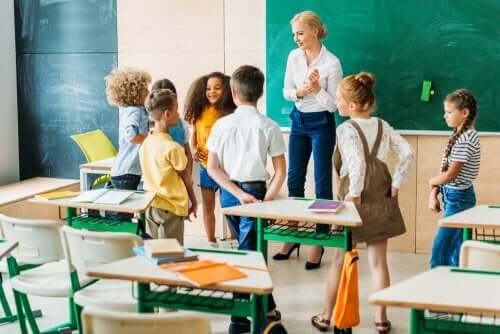 élèves ayant confiance en leur professeur de classe