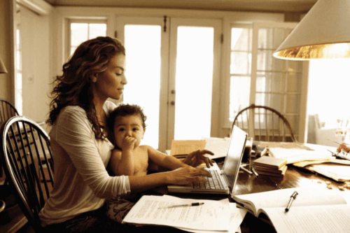 mère avec son fils