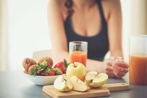 Manger des fruits lors du deuxième trimestre de grossesse