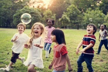 amitié pendant l'enfance