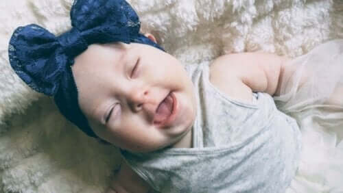 Bébé atteint du syndrome de Down