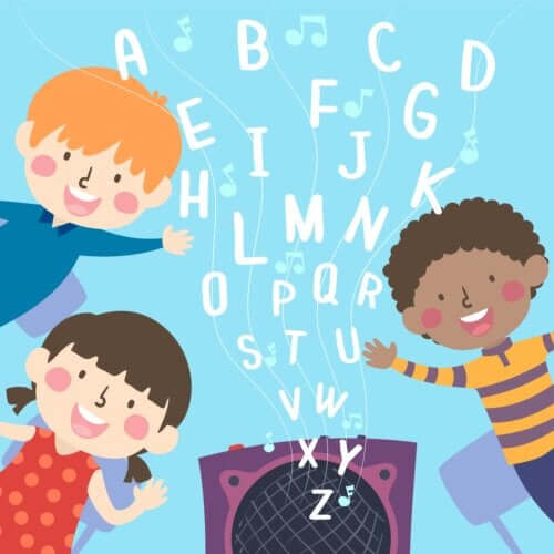 Des enfants qui écoutent de la musique