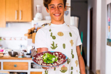 Cuisiner avec les adolescents pendant le confinement