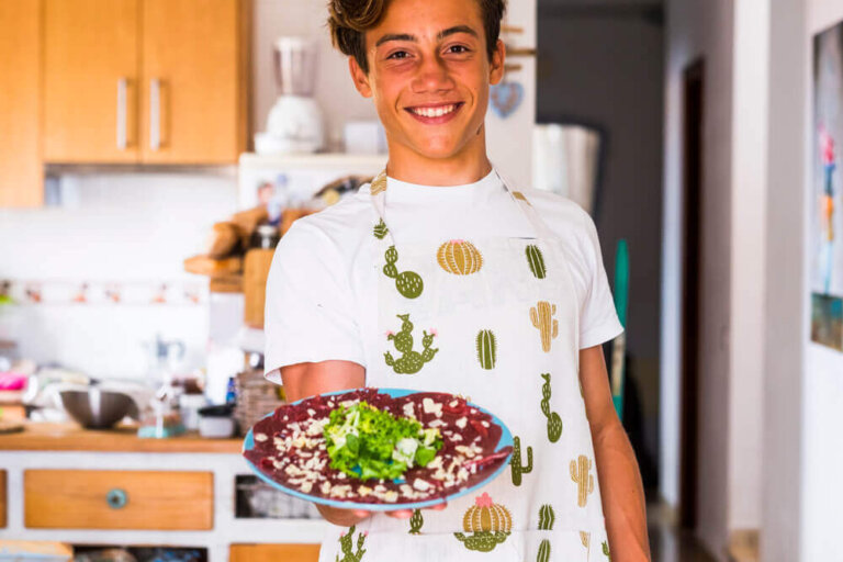 Cuisiner avec les adolescents pendant le confinement