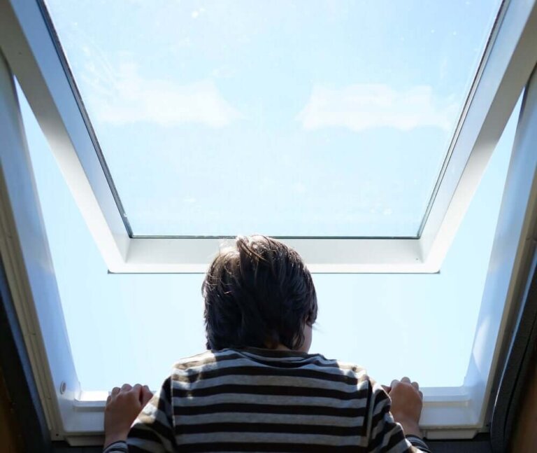 Vitamine D pendant le confinement : comment assimiler la dose recommandée ?