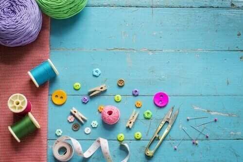 Que faire des vêtements qui ne vont plus à mon enfant ?