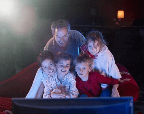 Projection de films en famille avec nos enfants