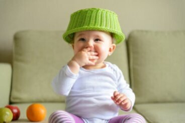 Le panier à trésor, un jeu pour bébé