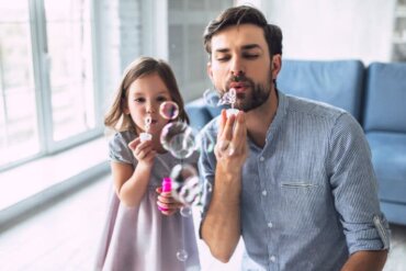 4 activités avec de l'eau à faire à l'intérieur