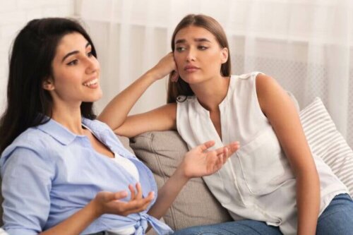 Les adolescents privilégiés et les comparaisons.