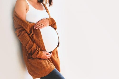 La silhouette des femmes enceintes en photo.