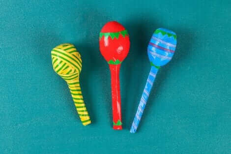 Des maracas faites maison.
