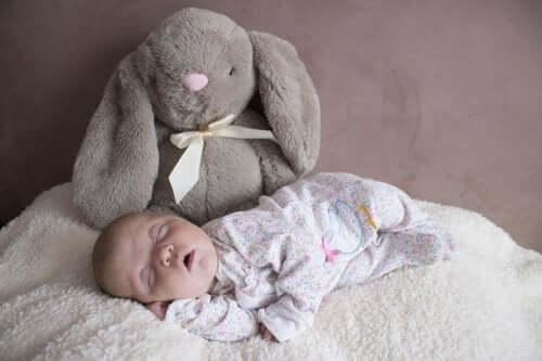 Comment est le sommeil du bébé au cours des trois premiers mois