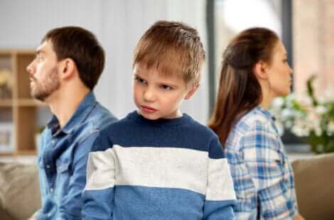 Un enfant fâché.