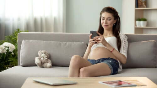 3 applications pour choisir le prénom de votre bébé