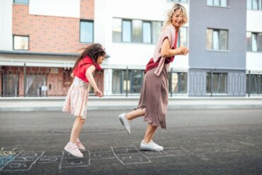 8 jeux pour améliorer le développement de la motricité globale