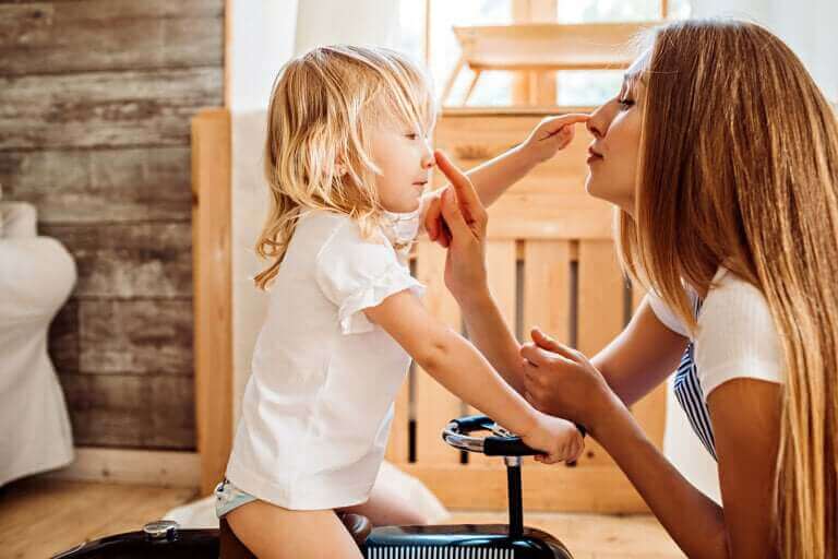 Comment parler aux enfants