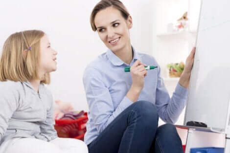 Une petite fille souffrant de dyslexie.