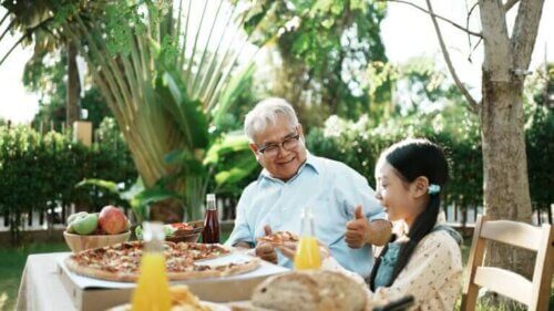 Comment agir si un membre de la famille vous désavoue devant votre enfant ?