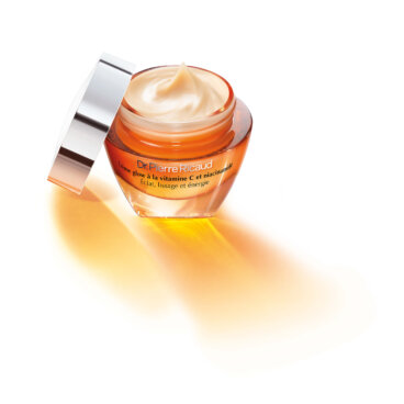 Vitamine C : 6 bienfaits pour la peau