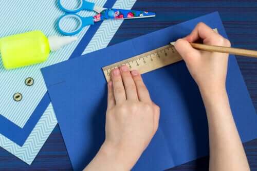4 bricolages en papier à faire avec les enfants