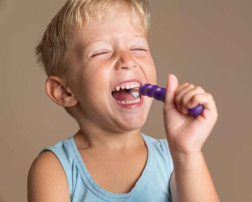 Santé bucco-dentaire des enfants : chaque âge nécessite des soins spécifiques