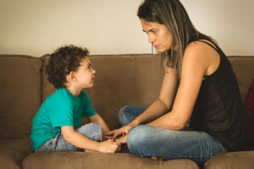 Comment expliquer aux enfants qu'un membre de la famille est atteint d'un cancer