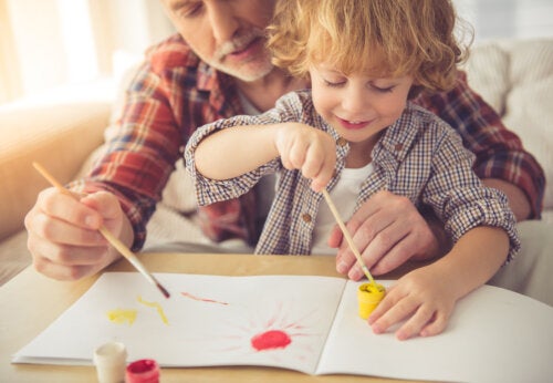 5 activités créatives pour les enfants avec aquarelle et peinture