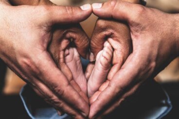 Qu'est-ce que la parentalité d'attachement ?