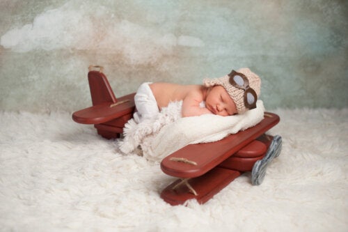 A quel âge un bébé peut-il voyager en avion?