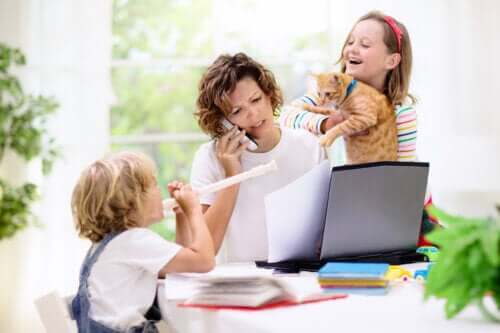 Comment divertir mes enfants pendant que je travaille à la maison