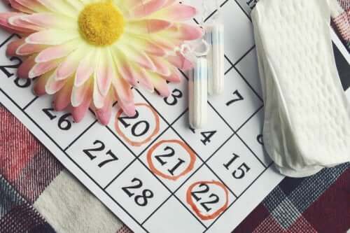 8 signes qui indiquent une irrégularité menstruelle