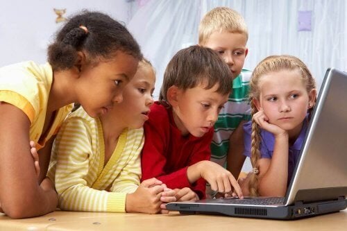 Les cours en ligne sont-ils bons pour l'apprentissage de vos enfants ?