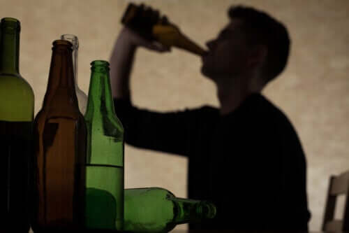 consommation alcool jeune adolescent problème prévention blessure bouteilles boire