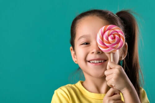 5 aliments à éviter pour prendre soin des dents de vos enfants