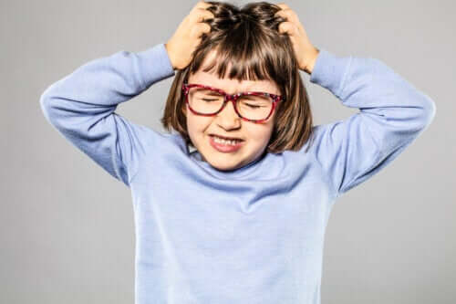 Top 10 des questions que les parents se posent sur les poux