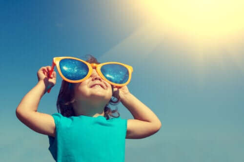 Lunettes de soleil pour bébés et enfants : ce qu'il faut garder à l'esprit