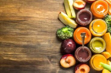 Bouillie de fruits pour bébés constipés