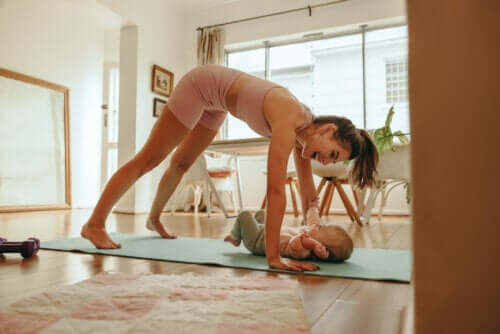 Routine d'exercices post-partum