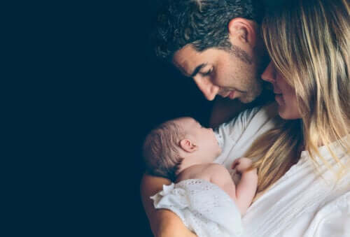 La coparentalité améliore la relation de couple