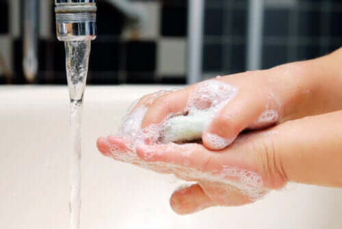 9 bonnes habitudes d'hygiène à la maison avec les enfants