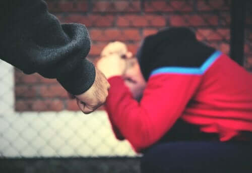 Que faire si vous soupçonnez la maltraitance sur enfants chez vos voisins?