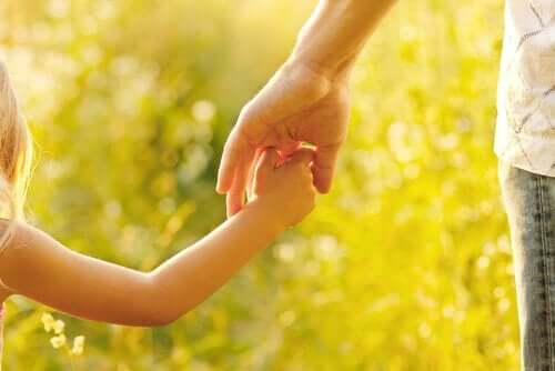 Être mère, ce n'est pas seulement donner naissance