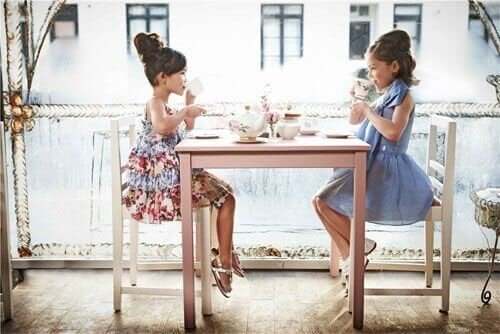 Plus de 8 raisons de ne pas donner de caféine à votre enfant